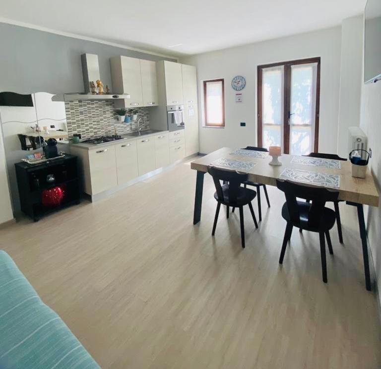 Casa Azalea Apartman Colico Kültér fotó
